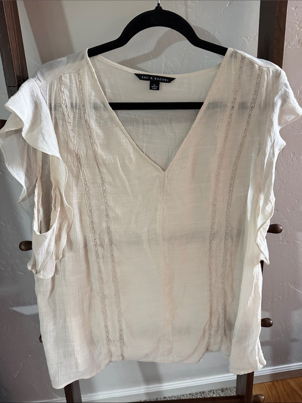 Zac & Rachel Cream V-Neck Ruffle Sleeve Blouse size XL